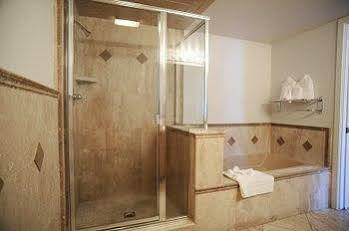 Hotel Little Sur Cambria