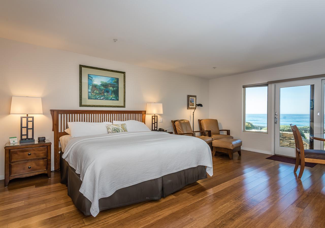 Little Sur Hotel 3*